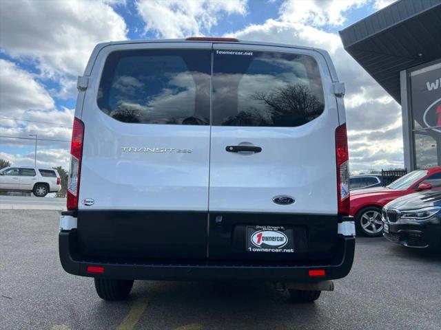 2022 Ford Transit Cargo Van w/RWB