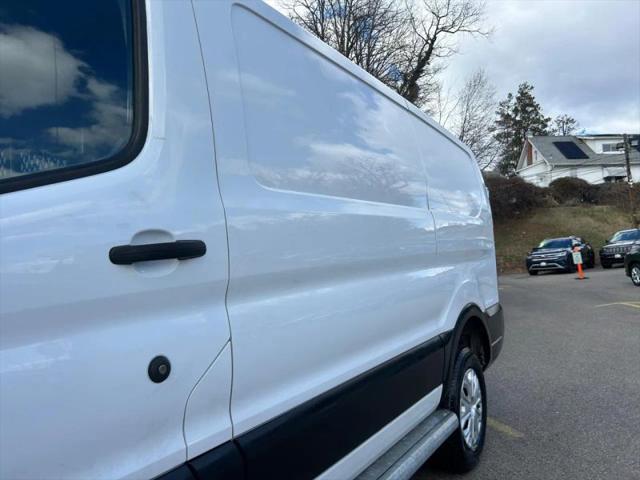 2022 Ford Transit Cargo Van w/RWB