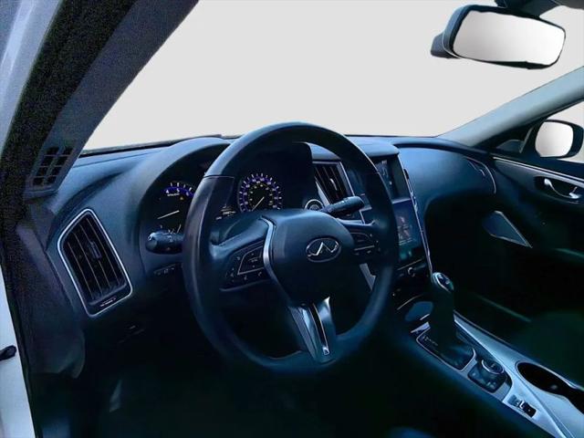 2023 INFINITI Q50 LUXE AWD