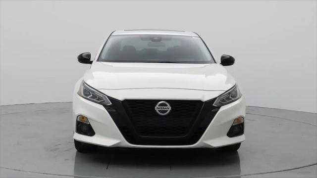 2022 Nissan Altima SR FWD