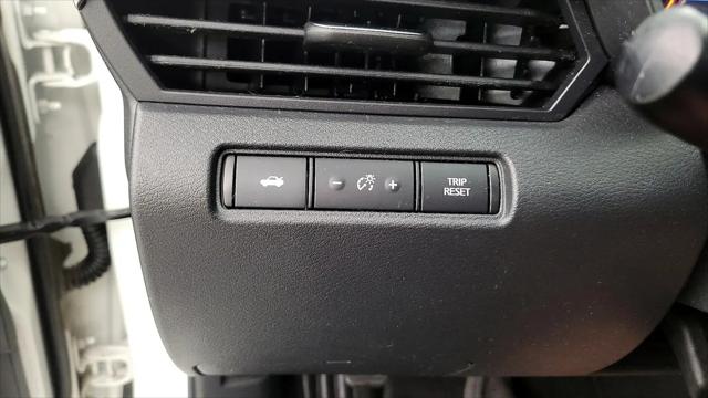 2022 Nissan Altima SR FWD