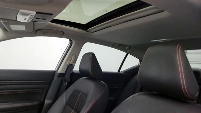 2022 Nissan Altima SR FWD