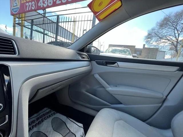 2016 Volkswagen Passat 1.8T S