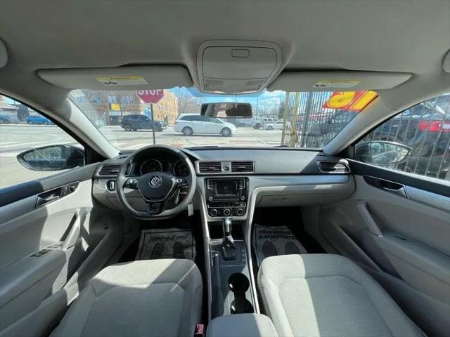 2016 Volkswagen Passat 1.8T S