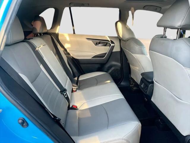 2019 Toyota RAV4 XLE Premium