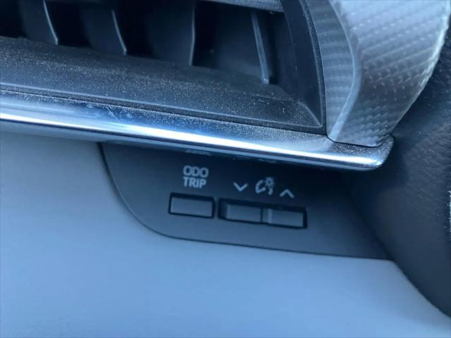 2023 Toyota Highlander Hybrid Platinum