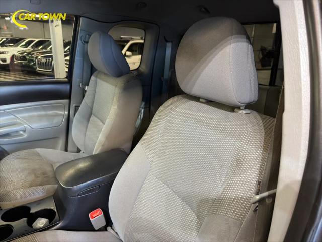 2013 Toyota Tacoma Base