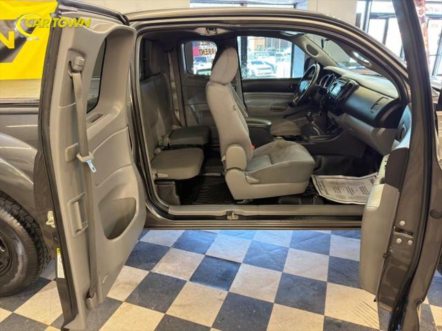 2013 Toyota Tacoma Base