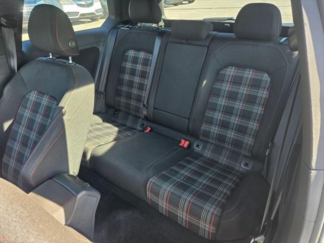 2016 Volkswagen Golf GTI S 2-Door