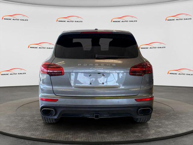 2016 Porsche Cayenne Base