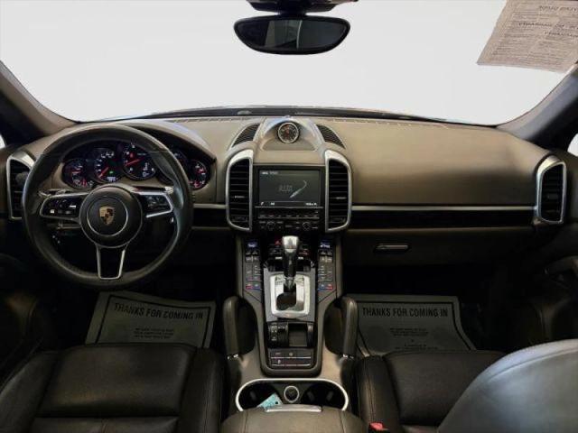 2016 Porsche Cayenne Base