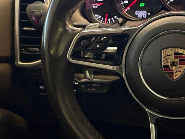 2016 Porsche Cayenne Base
