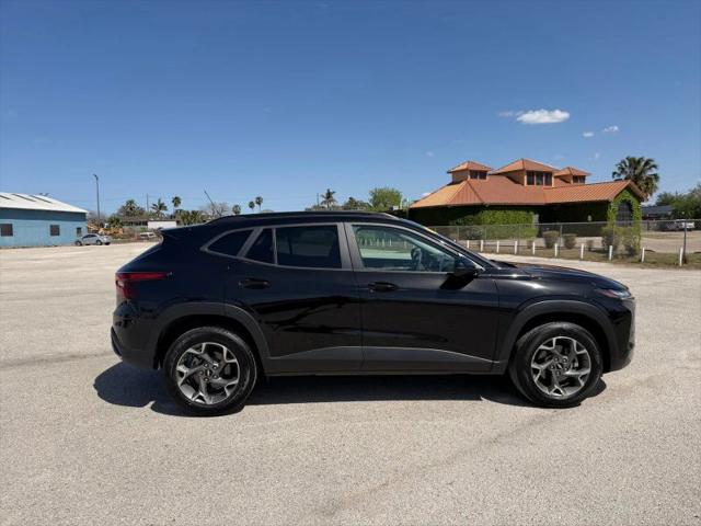 2025 Chevrolet Trax FWD LT