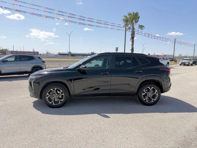 2025 Chevrolet Trax FWD LT