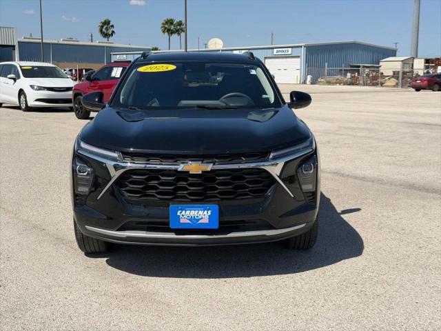 2025 Chevrolet Trax FWD LT