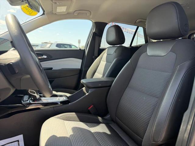 2025 Chevrolet Trax FWD LT