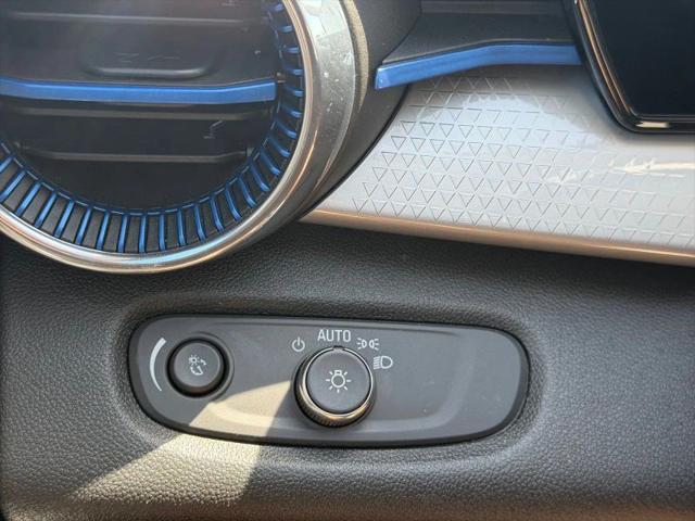 2025 Chevrolet Trax FWD LT