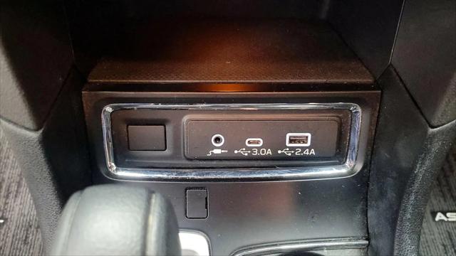 2024 Subaru Ascent Base 8-Passenger