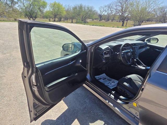 2019 Toyota Camry LE
