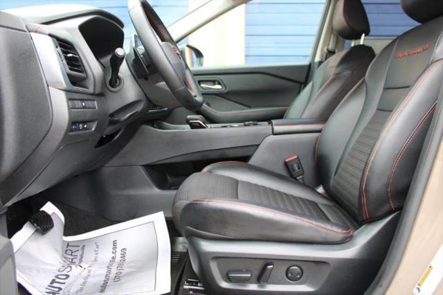 2025 Nissan Rogue Rock Creek
