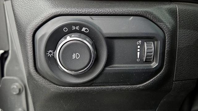 2023 Jeep Wrangler 4-Door Sport 4x4