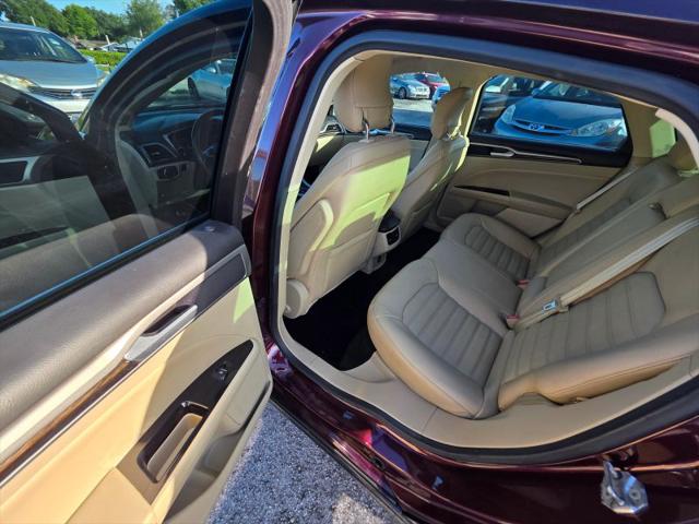 2013 Ford Fusion SE