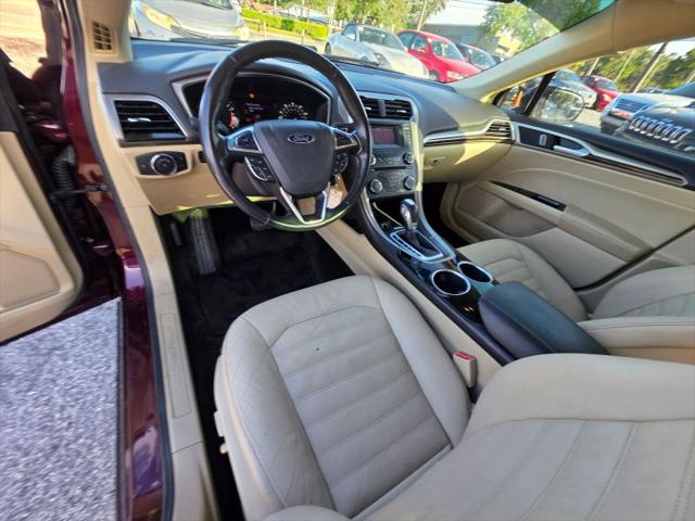 2013 Ford Fusion SE