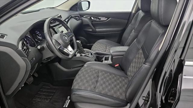 2022 Nissan Rogue Sport SV AWD Xtronic CVT