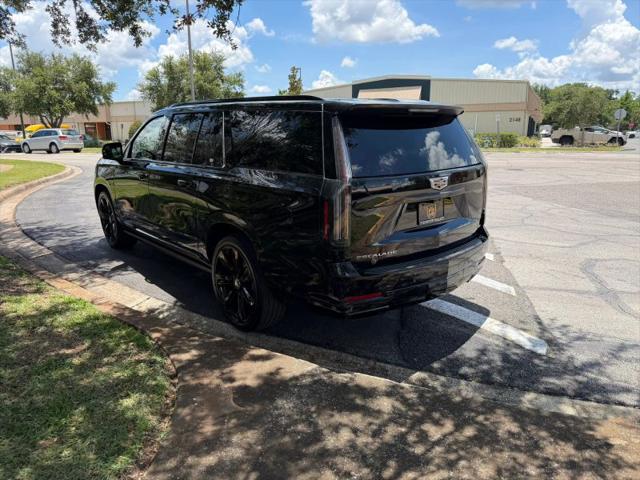 2025 Cadillac Escalade ESV Sport