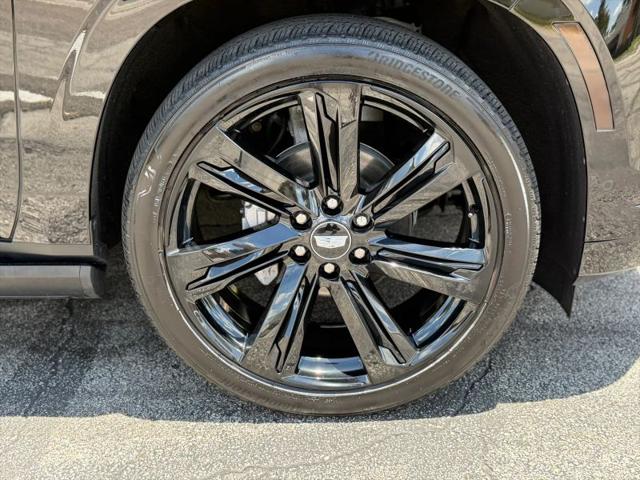 2025 Cadillac Escalade ESV Sport