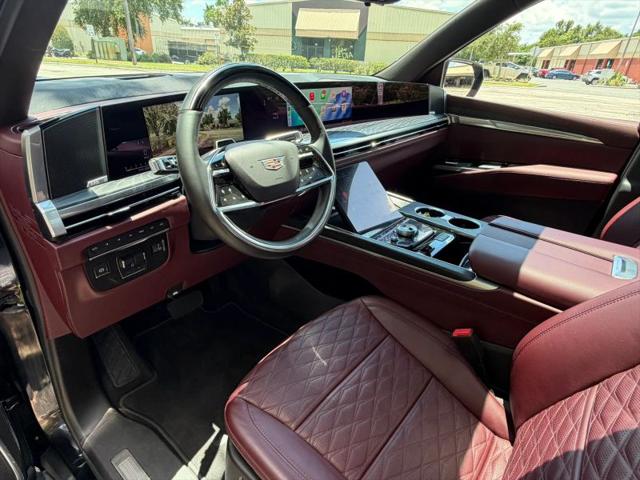 2025 Cadillac Escalade ESV Sport