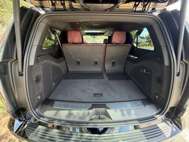 2025 Cadillac Escalade ESV Sport