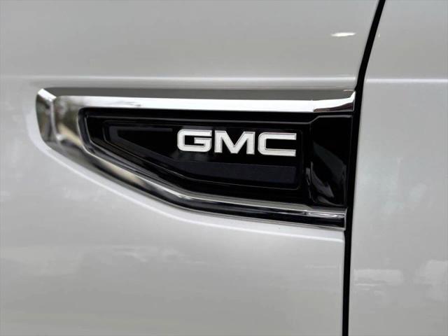 2022 GMC Yukon XL 2WD SLT