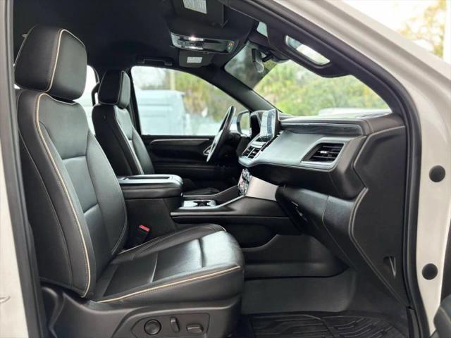 2022 GMC Yukon XL 2WD SLT