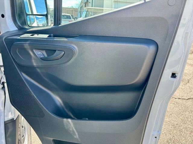 2025 Mercedes-Benz Sprinter 2500 High Roof 4-Cyl Diesel