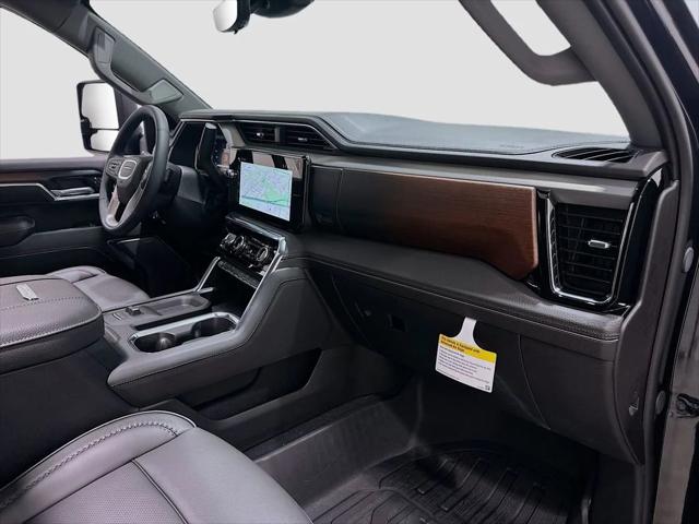 2026 GMC Sierra 2500HD Crew Cab, Standard Bed, Denali, 4WD
