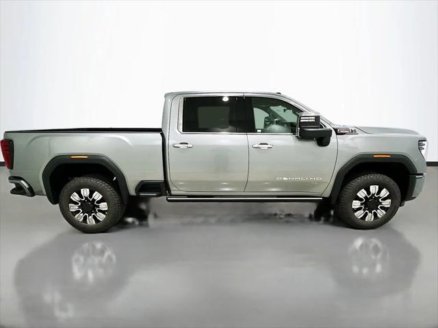 2026 GMC Sierra 2500HD Crew Cab, Standard Bed, Denali, 4WD