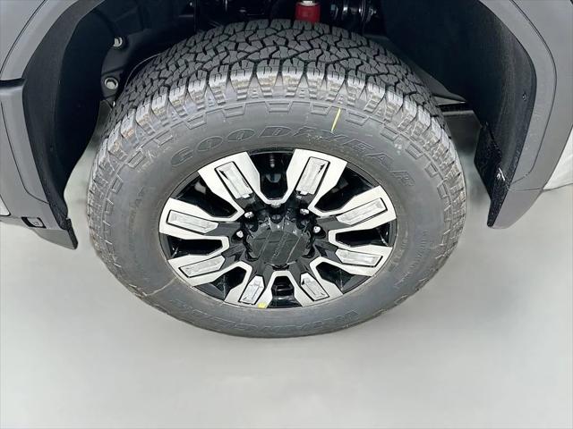 2026 GMC Sierra 2500HD Crew Cab, Standard Bed, Denali, 4WD