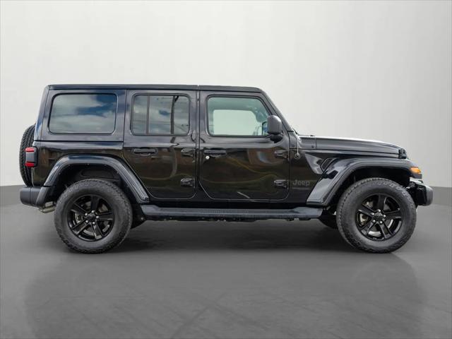 2022 Jeep Wrangler Unlimited Sahara Altitude 4x4
