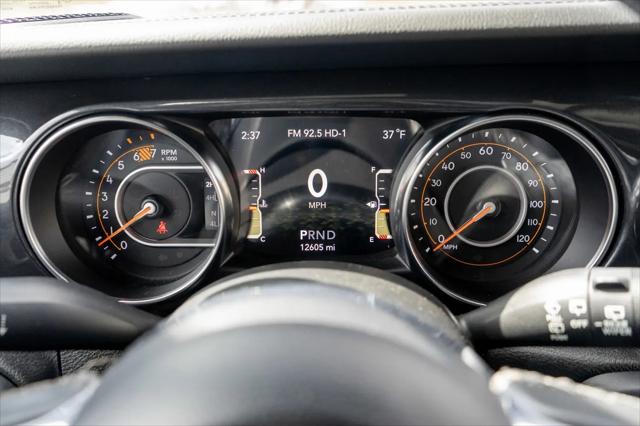 2022 Jeep Wrangler Unlimited Sahara Altitude 4x4