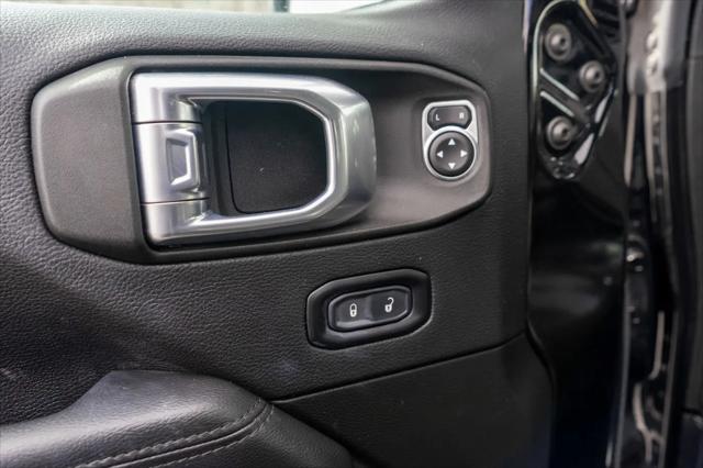 2022 Jeep Wrangler Unlimited Sahara Altitude 4x4