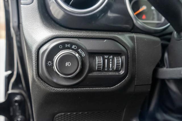 2022 Jeep Wrangler Unlimited Sahara Altitude 4x4