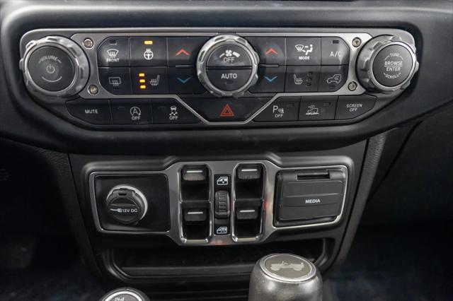 2022 Jeep Wrangler Unlimited Sahara Altitude 4x4
