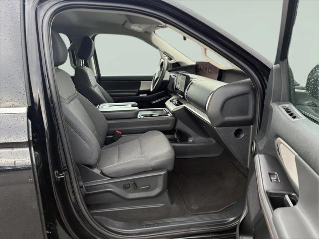 2025 Ford Expedition Active MAX