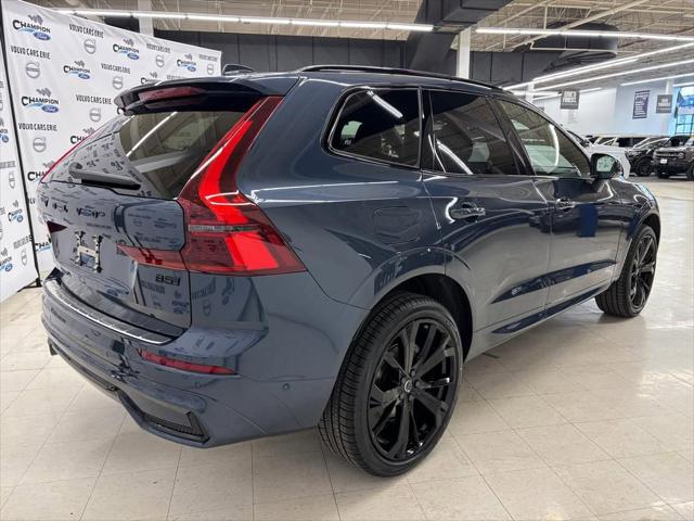 2026 Volvo XC60 B5 Ultra Black Edition