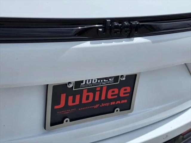 2025 Jeep Grand Cherokee Altitude X 4x4