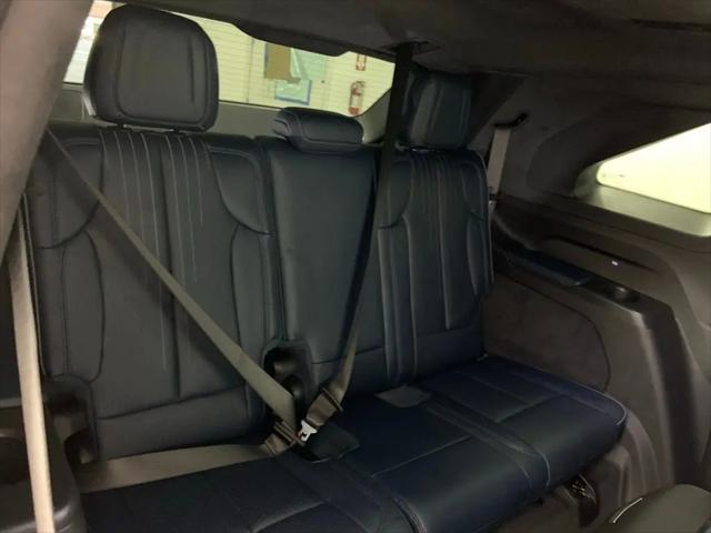 2025 Cadillac Escalade Luxury 2 AWD