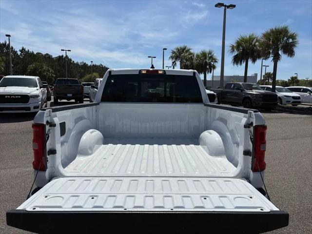 2025 Ram 1500 Laramie Crew Cab 4x4 5'7" Box