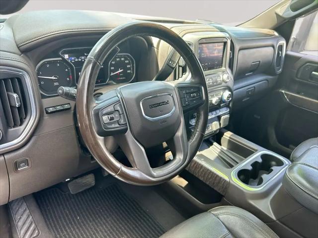 2023 GMC Sierra 3500HD 4WD Crew Cab Standard Bed Denali