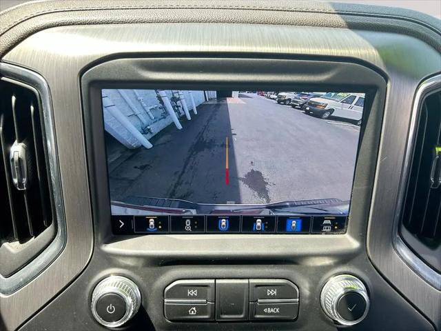 2023 GMC Sierra 3500HD 4WD Crew Cab Standard Bed Denali